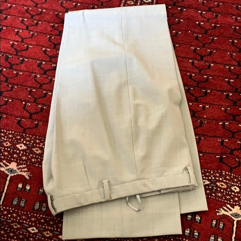 Grey women’s Gap trousers size 4
